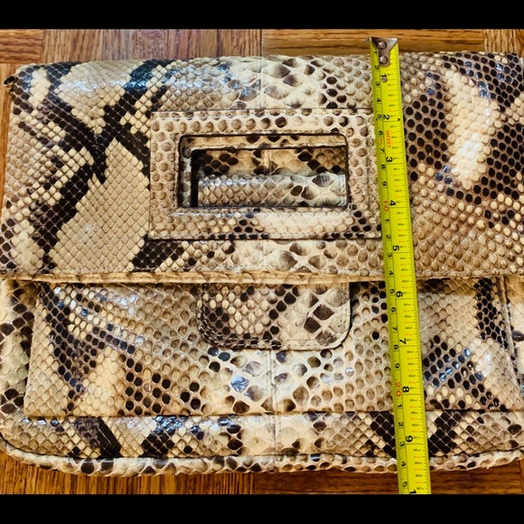 Real python clutch - Picture 5 of 6